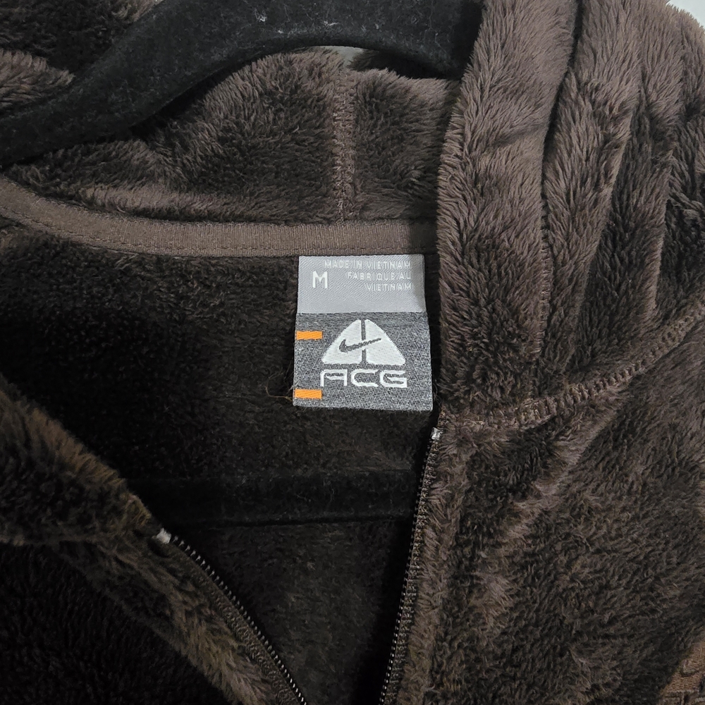 Nike ACG Dark Brown Teddy Jacket - Picture 4 of 6